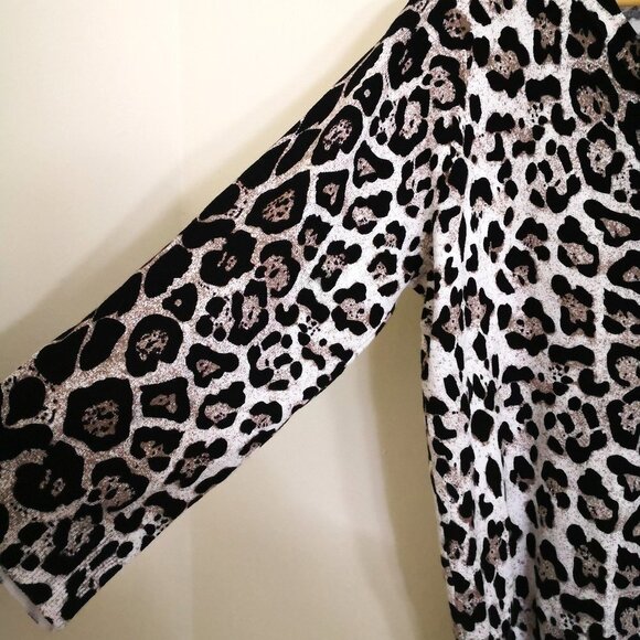 New RED Leopard Print Cardigan Size XL - Picture 3 of 4